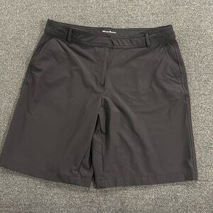 Tommy Armour shorts size 14